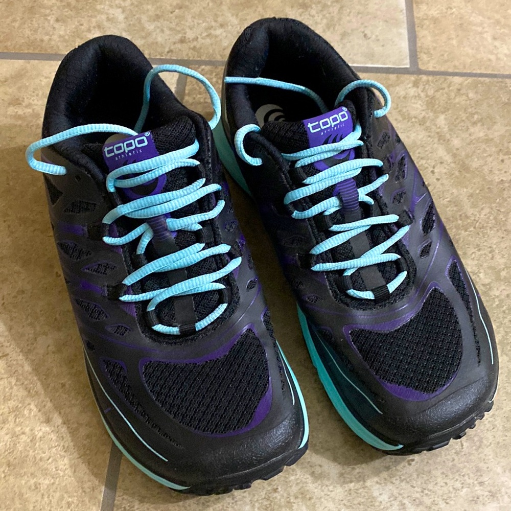 Tooo Athletic Women’s Sneakers size 7.5